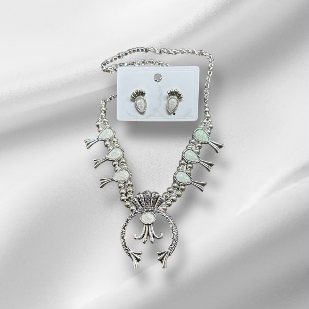 Boho Silver Tone Opal Look Necklace and Earrings Costume Jewelry Silver & White - Picture 2 of 11